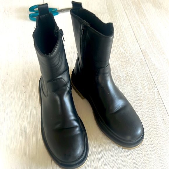 Zara Girls Zip Chelsea/Moto Boots with Lug Sole - Black, Size 37 - Picture 2 of 11